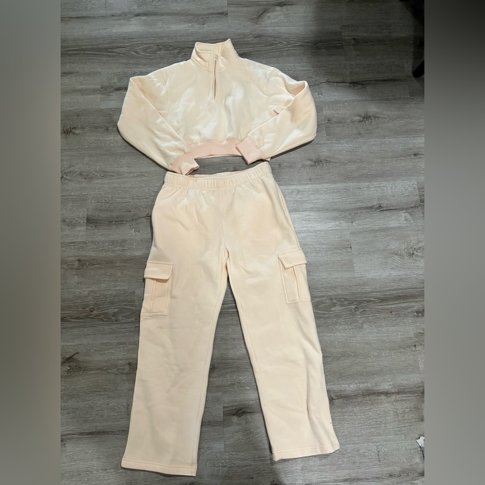 Cream Women's Cargo Pants & Cropped quarter zip  Sweatshirt Set